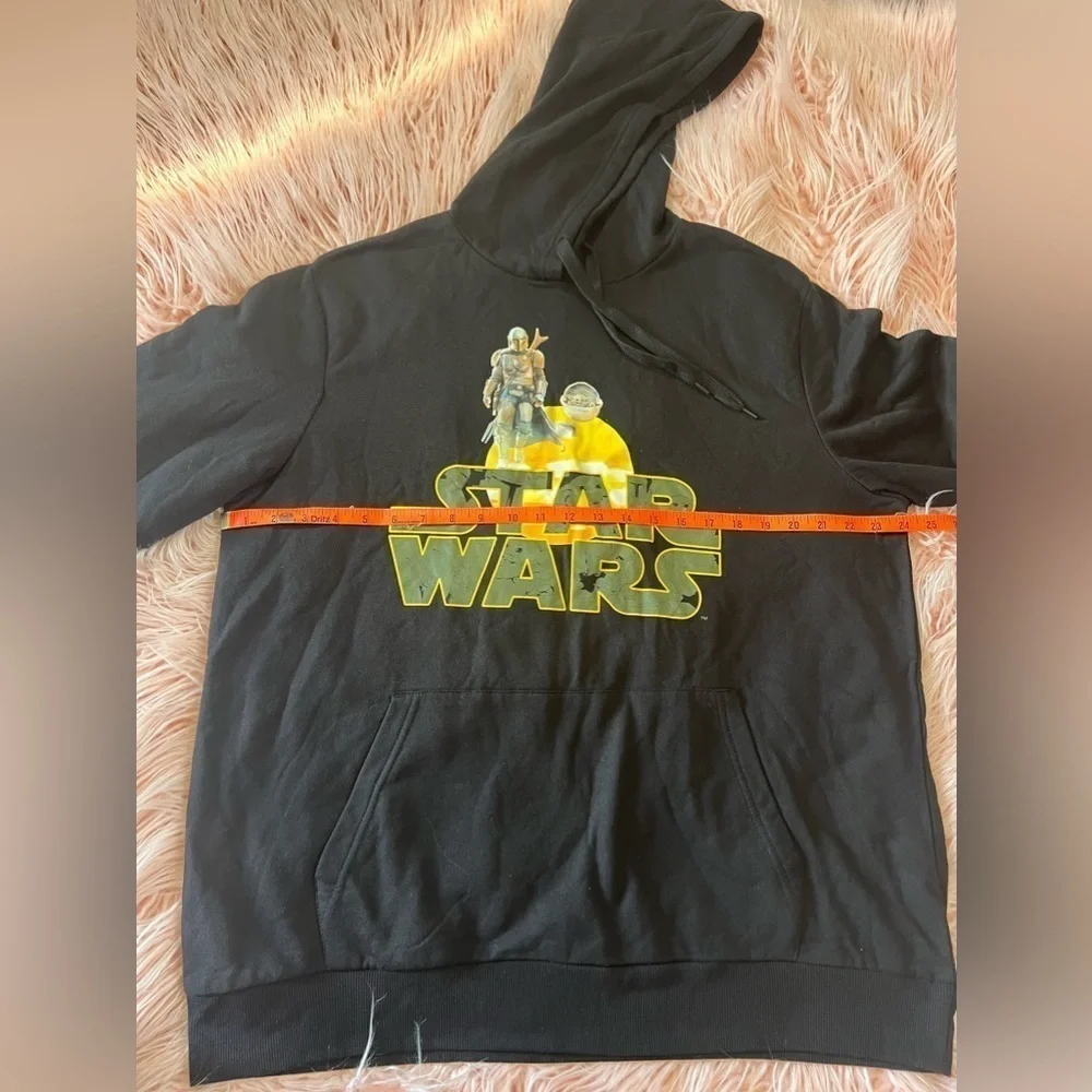 Star wars mandalorian apparel hoodie XL